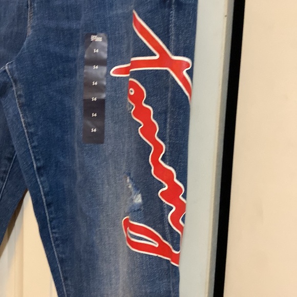 Jeans - Picture 2 of 7